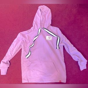 New balance athletic Women’s oversized sweatshirt size Small